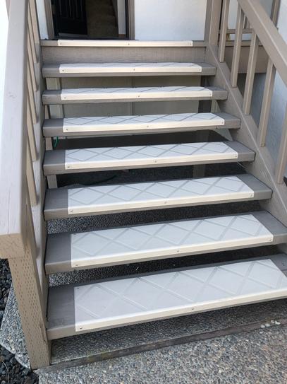 non-slip treads grey covers